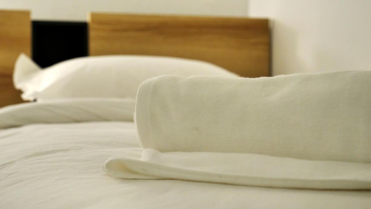 Breeze Hostel Pattaya Esterno foto